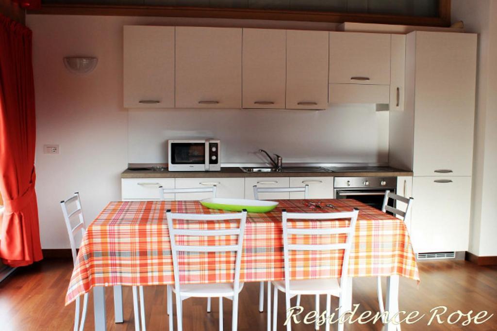 Residence Rose Valdisotto Luaran gambar